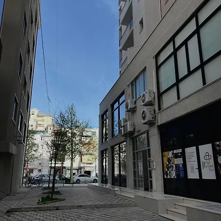 Appartamento Sleek Cityscape